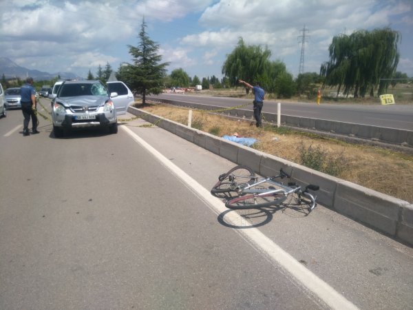 i Dünya üçüncüsü bisikletçi kazada öldü