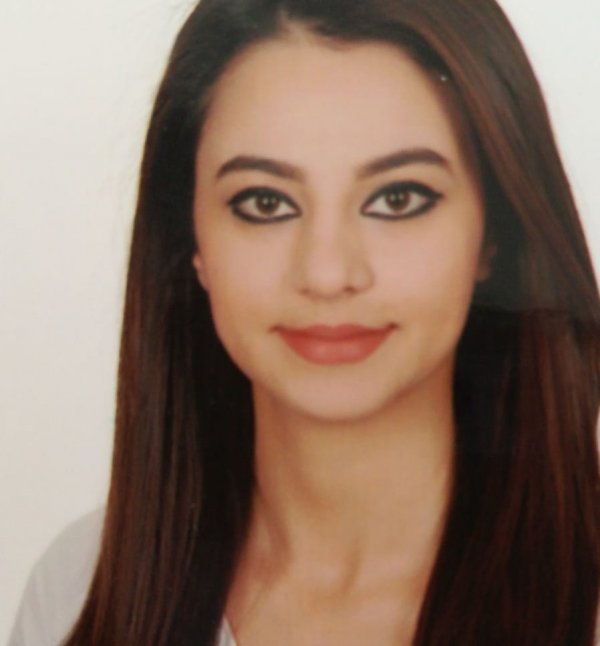 Öğretmen baba kızını öldürdü