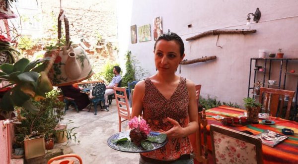 a 30'dan fazla ülkeyi gezdi, huzuru memleketinde buldu