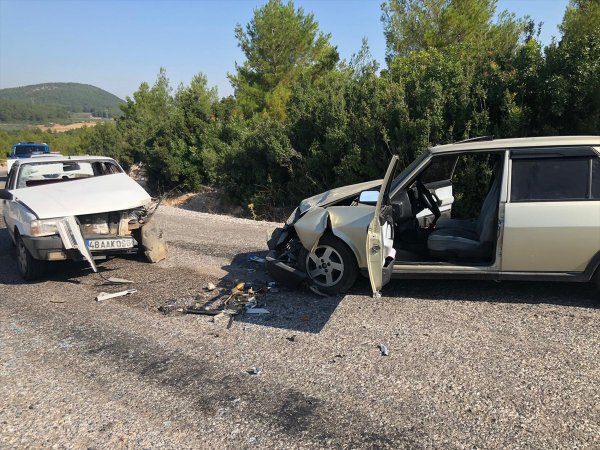 a Muğla'da kaza yapan hırsızlar yakalandı