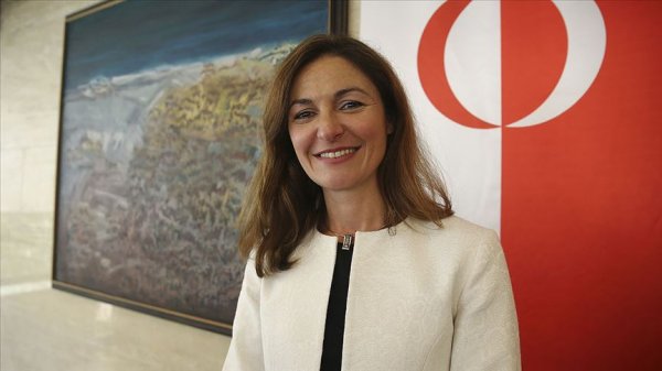 a NASA'daki tek Türk profesörden kara deliklerin sırrı