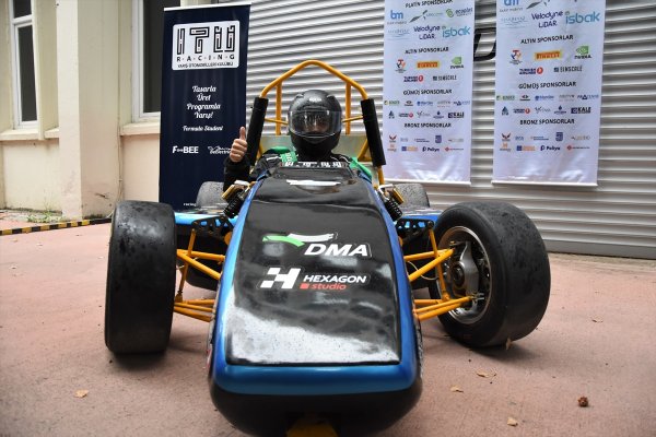 a İTÜ de otomobil tasarladı