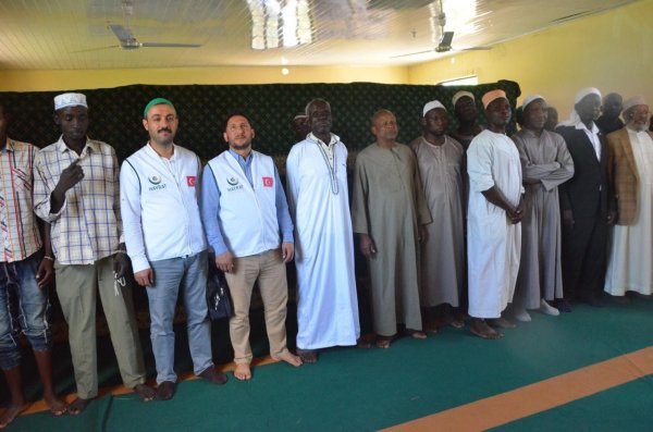 Kenya’da bir papaz Müslüman oldu