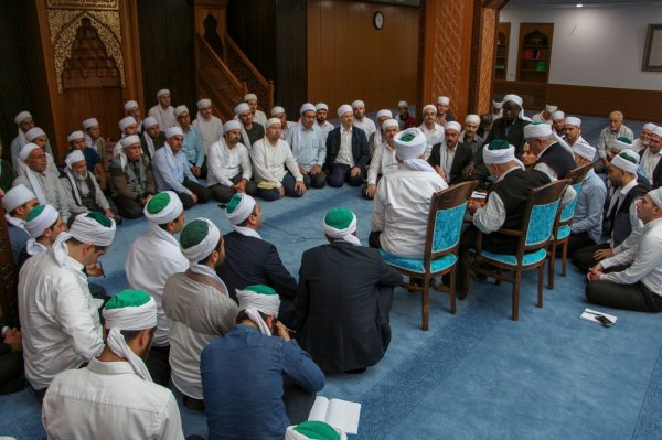 Kenya’da bir papaz Müslüman oldu