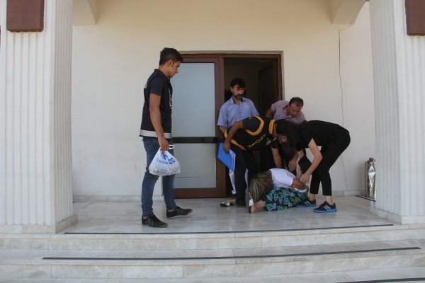 i Muğla'da cezaevi firarileri hırsızlıkta yakalandı