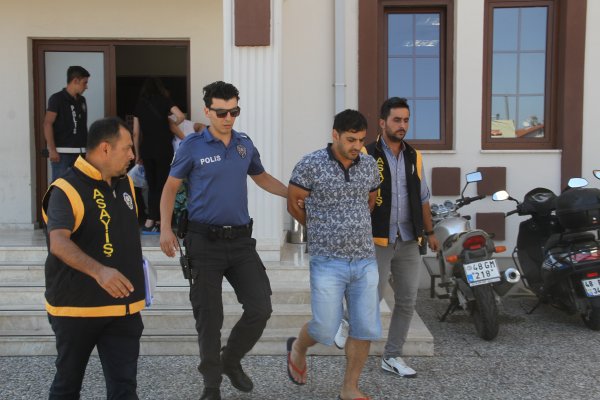 İ Muğla'da cezaevi firarileri hırsızlıkta yakalandı