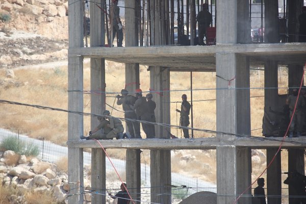İsrail güçleri Doğu Kudüs'te yıkıma başladı