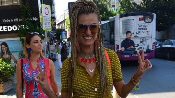 Tuğba Özay'ın Afrika havası