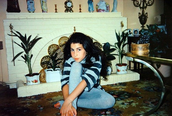 Amy Winehouse kimdir? biyografisi