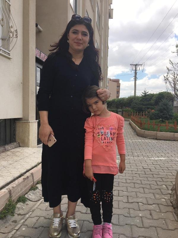 4,5 yaşındaki İkra'nın akülü arabasını çaldılar