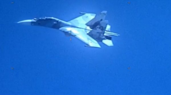 Venezuela: ABD istihbarat uçağını engelledik