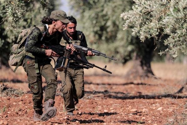 ÖSO'dan Türkiye'deki Suriyelilere 'geri dönün' çağrısı