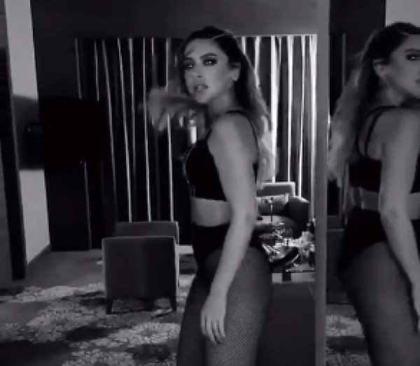 Hadise cesur dansıyla gündeme oturdu