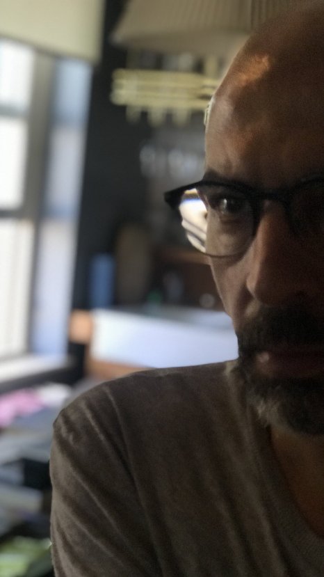 Okan Bayülgen'in yeni imajı