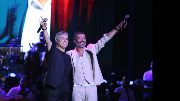 Cengiz Kurtoğlu ve Hakan Altun: Eşantiyon bilet yok