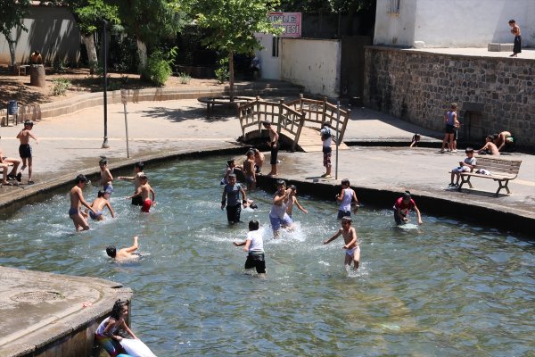 a Güneydoğu'da sıcaklık 44 dereceye kadar çıktı