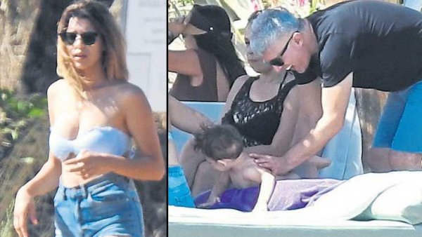 Özcan Deniz eski eşini yalnız bırakmıyor