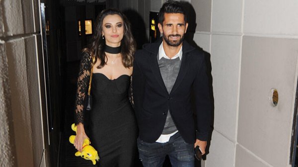 İhanet sorusu Tuvana Türkay'ı üzdü