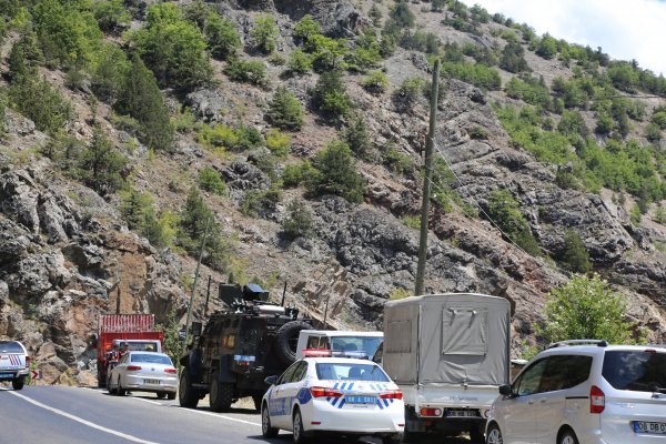 Kemal Kılıçdaroğlu saldırıya uğradığı yere gitti