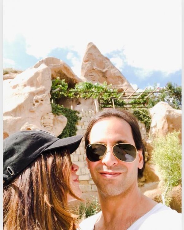 Kıvılcım Ural'dan bikinili paylaşımlar