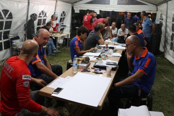 d Bakan Soylu: Denizli'de 390 evde hasar meydana geldi