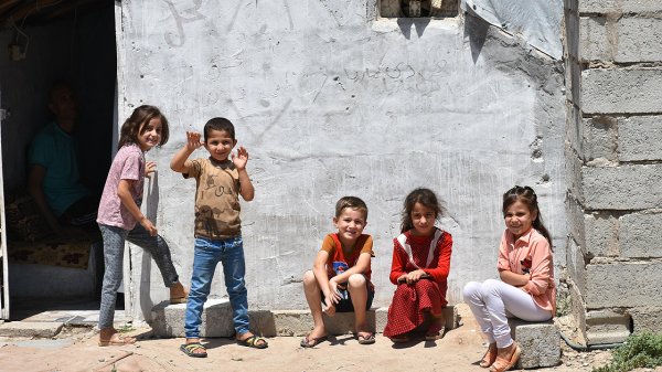a Kerküklü hayırsever 5 yıldır binlerce göçmene bakıyor