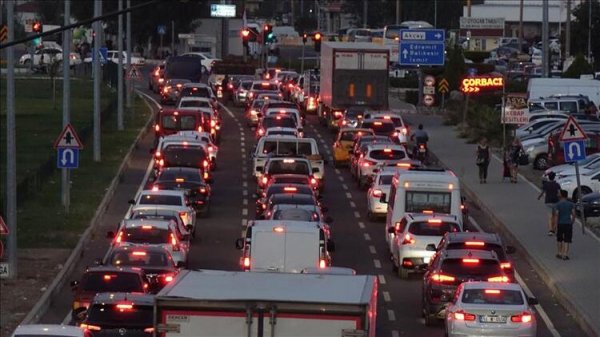 İçişleri Bakanlığı'ndan sürücülere bayram tatili uyarısı