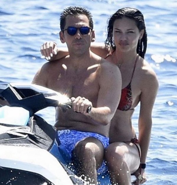 Adriana Lima'yı mutlu eden jest