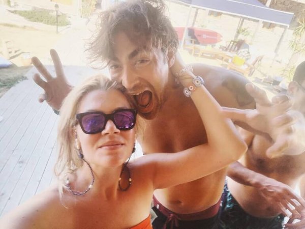 Sarp Levendoğlu'ndan aşk paylaşımı