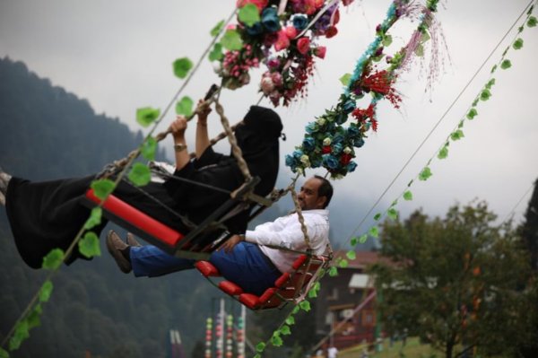 Ayder Yaylası'ndaki salıncaklar kaldırılacak