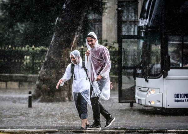 Fatih'te metrekareye 114 kilogram yağış düştü