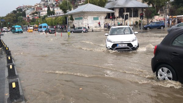 Üsküdar'da kara ve deniz birleşti