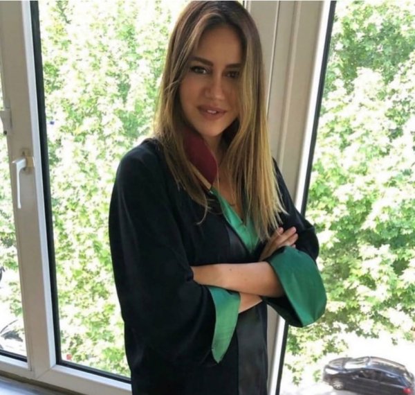 Ahmet Kural'ın avukat sevgilisi