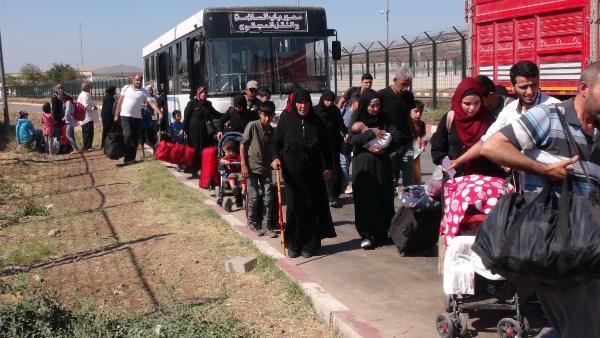 d Suriyelilerin Türkiye'ye dönüşü devam ediyor