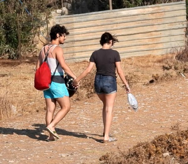 Gonca Vuslateri yeni sevgilisiyle görüntülendi