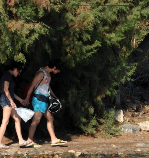 Gonca Vuslateri yeni sevgilisiyle görüntülendi