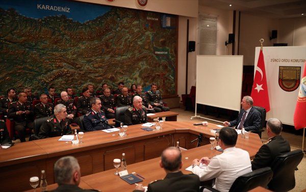 a S-400'lerin ikinci bataryaları yarın geliyor