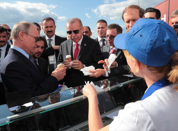 Putin'den Erdoğan'a dondurma ikramı