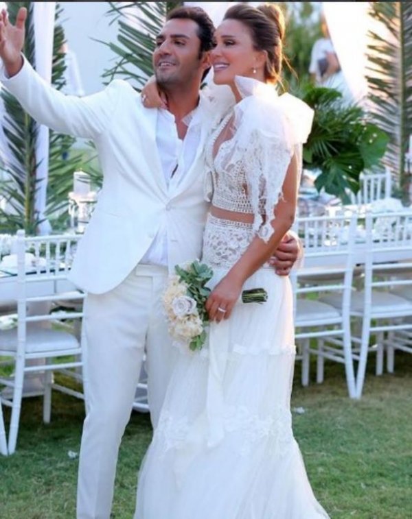 Seren Serengil, Yaşar İpek'e boşanma davası açtı