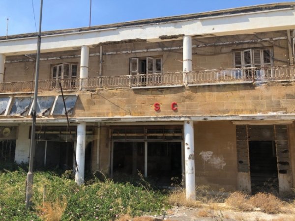 d Kapalı Maraş 45 yıl sonra gazetecilere açıldı