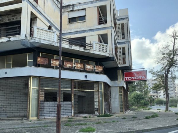 d Kapalı Maraş 45 yıl sonra gazetecilere açıldı