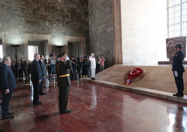 a Anıtkabir'de 30 Ağustos Zafer Bayramı Töreni