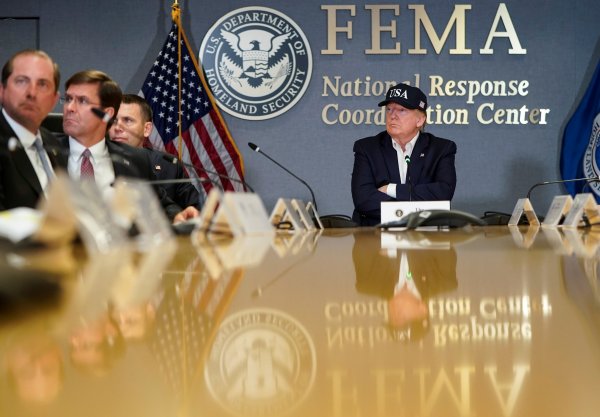 r ABD'yi tehdit eden Dorian'ın şiddeti 5'e yükseldi