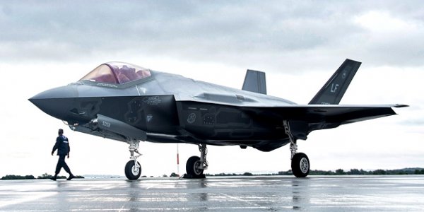 4 adet F-35, Luke Hava Kuvvetleri Üssü’ne teslim edildi