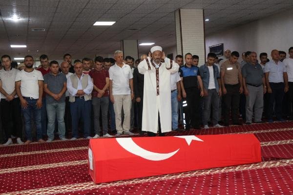 Batman'da gece bekçisi öldürüldü