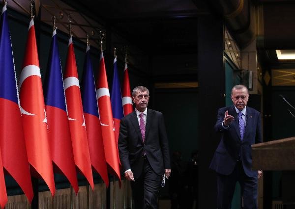 Volkswagen fabrika yatırımı için Türkiye'yi seçti