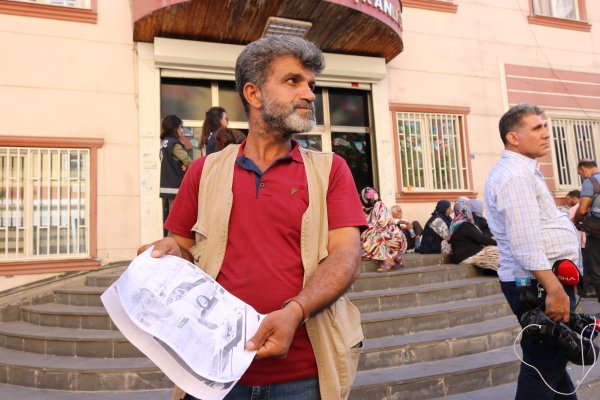 Diyarbakır'da çocuğu kaçırılan baba HDP'ye isyan etti