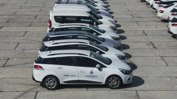 İBB bünyesindeki makam araçları Yenikapı'da