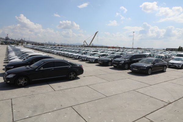 Ekrem İmamoğlu: Yenikapı'ya gitmem, utanıyorum