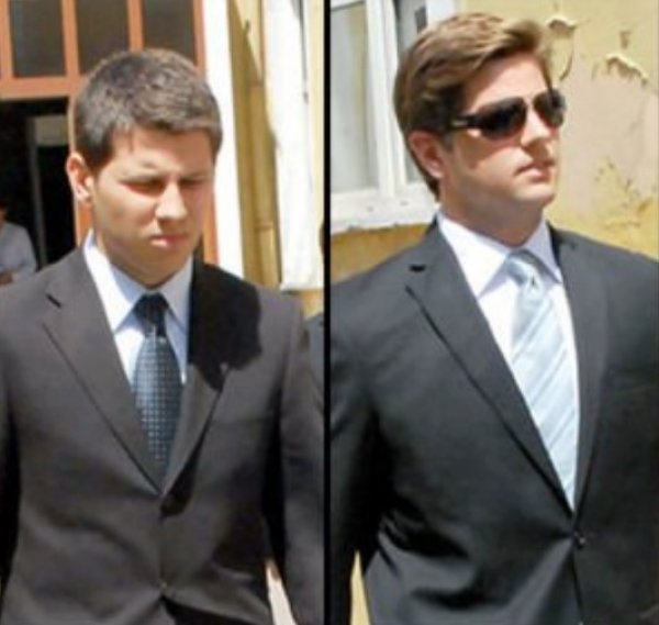 Cinayet şüphelisi mahkemede güldü, aile çıldırdı